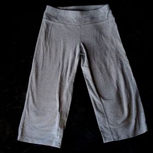 Wide leg dark gray yoga pants size XS from New York & Co. Good used condition
